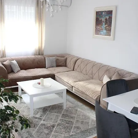 Lovely - Ljupki Stan * Podgorica