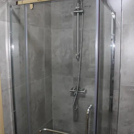 Lovely - Ljupki Stan דירה