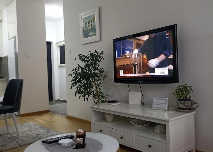 Lovely - Ljupki Stan דירה *