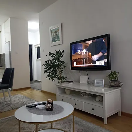Lovely - Ljupki Stan Apartman *